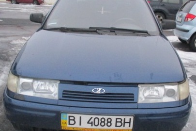 Колісний транспортний засіб: легковий седан - В, марка ВАЗ, модель 211010, ДНЗ ВІ4088ВН,  рік випуску 2010, шасі (кузов, рама) № Y6L211010АL210607, синього кольору