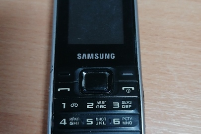Мобільний телефон марки "Samsung DUOS'', imei1 - 351718/05/653422/7, imei2 - 351719/05/653422/5