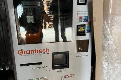 Фреш-автомат Oranfresh в кількості 2 шт., стан новий