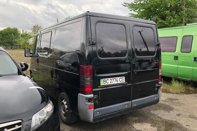 Транспортний засіб марки Fiat Ducato, 1998  року випуску, реєстраційний номер ВС2776СЕ, № кузова ZFA23000005336630, чорного кольору, об’єм двигуна 1929 см. куб., тип пального - дизель