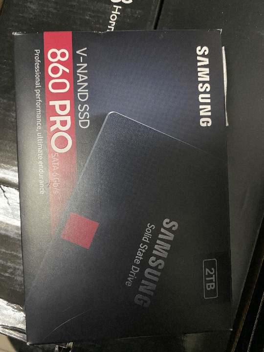 Диск (накопичувач) SSD Samsung 860 Pro 2Tb 2.5