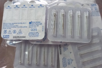 Стоматологічне обладнання (інструменти) з маркуванням різних виробників в асортименті кількістю 106 шт./упак