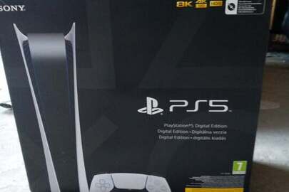 Ігрові приставки нові в упаковці виробника ТМ «Sony» PS5 825 GB кількістю 2 штуки