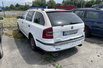 Транспортний засіб марки SKODA OCTAVIA, 2005 року випуску, реєстраційний номер S1SOREN, VIN TMBHA21Z562152667, білого кольору