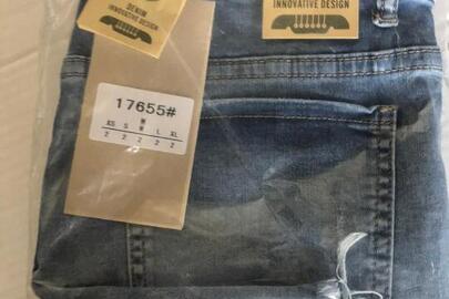 Шорти з джинсового матеріалу торгової марки «SUPER DENIM» в кількості 20 штук. Куртки з джинсового матеріалу торгової марки «MITI BACI» в кількості 10 штук