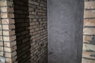 Комора № 215 загальною площею 3,6 кв. м., за адресою м. Київ, вул. Стеценка, буд. 75-Б