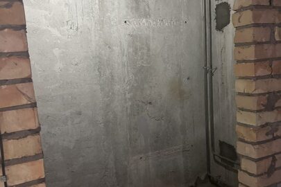 Комора № 214 загальною площею 3,2 кв. м., за адресою м. Київ, вул. Стеценка, буд. 75-Б
