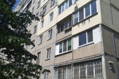  ІПОТЕКА. 1/2 частина двокімнатної квартири, загальною площею 45,40 кв.м, що знаходиться за адресою: м. Київ, вулиця Малишка Андрія, будинок 29, квартира 83