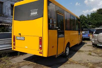 Автобус РУТА НОВА 25 жовтого кольору,2014 року випуску, реєстраційний номер АА0256ОК, номер шасі (кузова, рами): Y7X25N000E0000060
