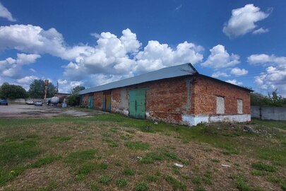 Нежитлова будівля гаражу, загальною площею 683,9 кв.м., що знаходиться за адресою: Харківська область, Зачепилівський район, с. Кочетівка, вул. Харківська, буд 62-д