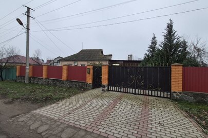 1/4 частка житлового будинку заг. пл.123.4 кв.м., адреса: Черкаська обл., Черкаський р-н, с-щ.Холоднянське, вул. Ржевська,58 та 1/2 частина зем. ділянки К/Н 7123784500:01:002:0265, пл. 0,048 га., адреса: Черкаська обл.,Черкаський р-н, с-щ Холоднянське 58/1