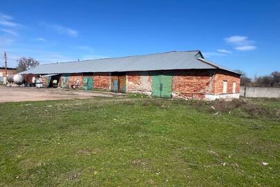 Нежитлова будівля гаражу, загальною площею 683,9 кв.м., що знаходиться за адресою: Харківська область, Зачепилівський район, с. Кочетівка, вул. Харківська, буд 62-д