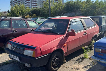 Колісний транспортний засіб марки ВАЗ модель 2108 (легковий хетчбек - В), рік виробництва 1987, номер кузова № ХТА210800Н0138310, червоного кольору, ДНЗ ВМ0965ЕВ