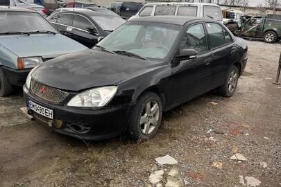 Колісний транспортний засіб марки SOUEAST, модель V3, тип - легковий седан - В, колір - чорний, рік випуску - 2010, реєстраційний номер - BM0490ЕН, номер шасі (кузова, рами) - LDNM43GZ990203593