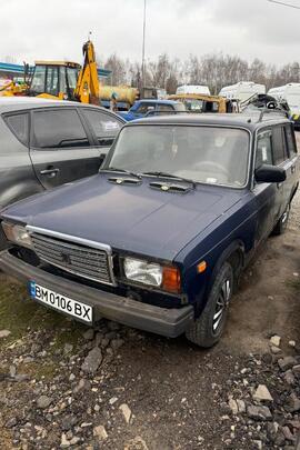 Колісний транспортний засіб марки ВАЗ модель 2104 (легковий універсал - В), рік виробництва 1987, номер кузова № ХТА210400Н0094055, синього кольору, ДНЗ ВМ0106ВХ