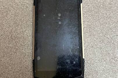 Конфіскація майна за рішенням суду: мобільний телефон Blackview, чорного та бронзового кольорів, б/в