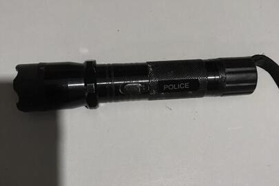 Електрошоковий пристрій з ліхтариком «POLICE»