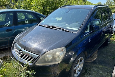 Легковий автомобіль марки «OPEL», модель «ZAFIRA», VIN-код W0L0AHM7562218547, реєстраційний номерний знак Чехії 1BZ6975, 2006 року виготовлення, чорного кольору