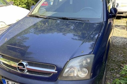 Легковий автомобіль марки «OPEL» модель «VECTRA», реєстраційний номерний знак Чеської Республіки CZ 5J36469, VIN: W0L0ZCF3551124271, 2005 року виготовлення, колір – синій