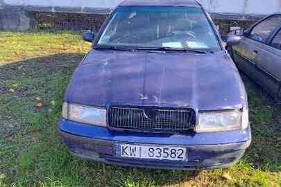 Легковий автомобіль «SKODA» марки «OCTAVIA», номер кузоваTMBZZZ1U8W2079286, реєстраційний номерний знак Польщі KWІ83582, 1998 року випуску, колір синій