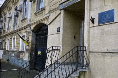 Квартира, загальна площа 177.4 кв.м., житлова площа 113.1 кв.м., за адресою: Одеська обл., м. Одеса, провулок Отонівський (колишня - Некрасова), будинок 1, квартира 24