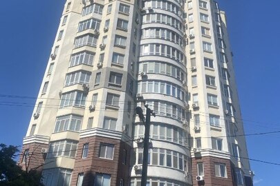 Квартира, загальна площа 80.2 кв.м., житлова площа 25.6 кв.м., за адресою: Одеська обл., Одеський р., м. Чорноморськ, провулок Хантадзе, будинок 3, квартира 125