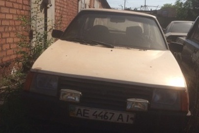 Автомобіль марки ЗАЗ модель 1102, 1992 р.в., державний номер АЕ4467АІ, номер кузову XTE110220N0130313