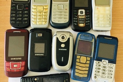 Мобільний телефон Samsung-3 шт., Nokia-6шт., Sony Ericson -2шт.