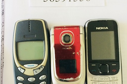 Мобільний телефон  Nokia-3шт.