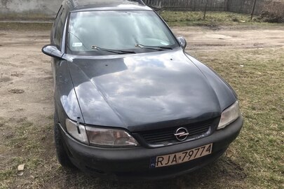 Транспортний засіб OPEL VECTRA, 1996 року випуску, VIN: W0L000031V7139521, реєстраційний номер RJA79774