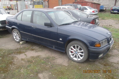 Легковий автомобіль BMW 320І, тимчасовий реєстраційний номер OSIJ223, 1991 року випуску, синього кольору, номер кузову WBACB110X0FC04300
