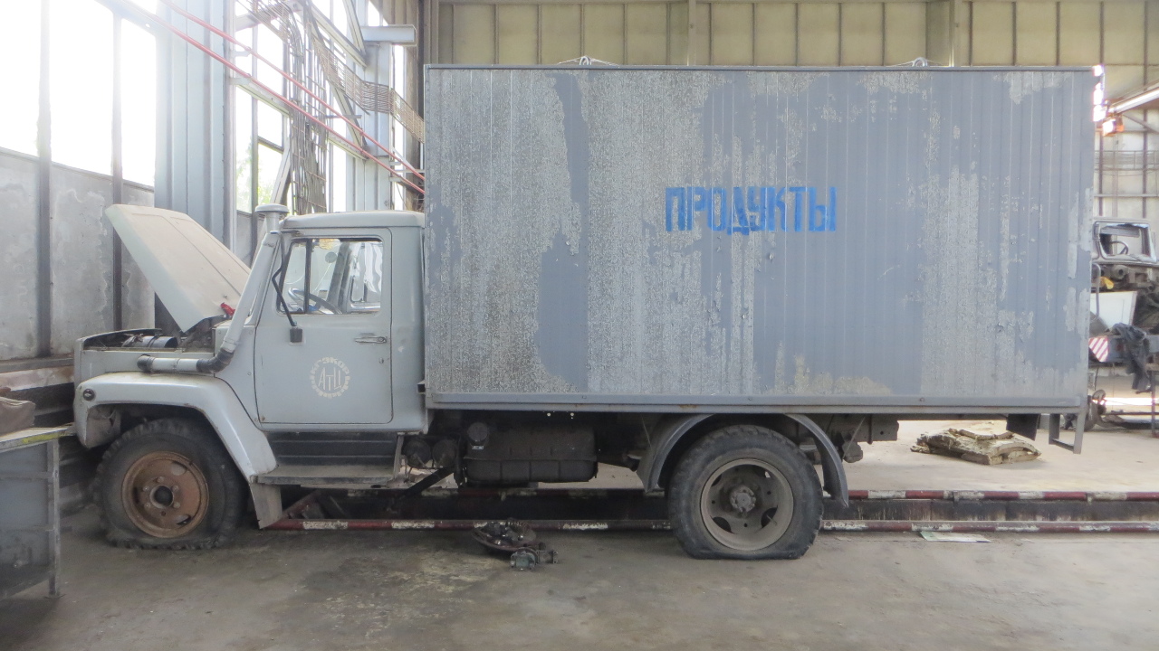 Фургон – С ГАЗ – 4301, ДНЗ ВА3140АХ, 1995 року випуску, VIN № XTH430100S0771517