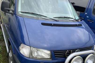 Легковий автомобіль марки «Volkswagen», моделі «Transporter», ідентифікаційний номер кузова № WV1ZZZ70Z3H028150, об’єм двигуна 2461,0 см.куб., рік виготовлення 2002, тип двигуна дизель, реєстраційний номерний знак України BO4342BH, колір синій