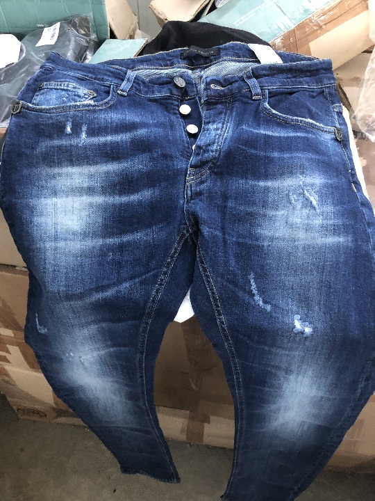 Штани із джинсової тканини, чоловічі та жіночі, різних розмірів та кольорів, торгівельної марки «FRANKIE MORELLO», нові, загальна кількість 128 шт.