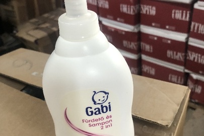Шампунь-піна для дітей, торгівельної марки "Gabi", новий, загальна кількість 42 пляшки