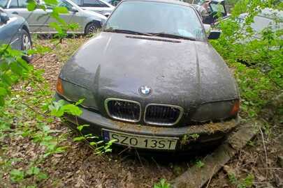 Легковий автомобіль марки «BMW», модель «320D», реєстраційний номерний знак Польщі SZO13ST, номер кузова WBAAL71000KE54272, 1999 рік виготовлення, колір чорний