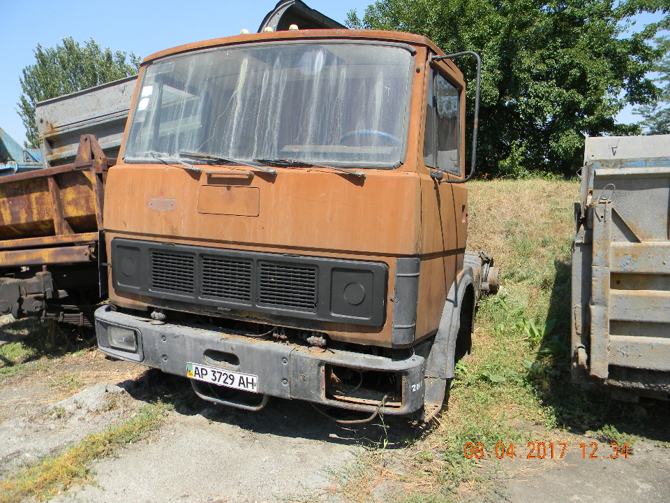 Вантажний самоскид МАЗ 5551, 1994 року випуску, червоного кольору, державний номер АР3729АН, № шасі (кузов, рама) XTM555100R0049214