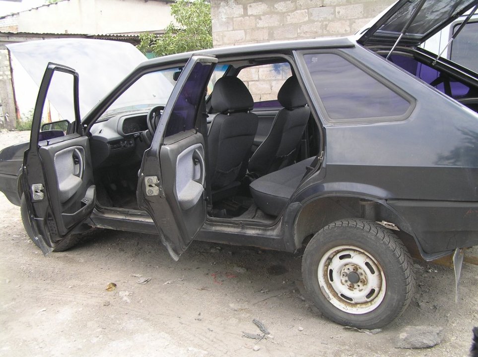 Легковий автомобіль ВАЗ 210934 20, державний номер АР5236ВВ, чорного кольору, 2007 року випуску, кузов №Y6D21093470024184