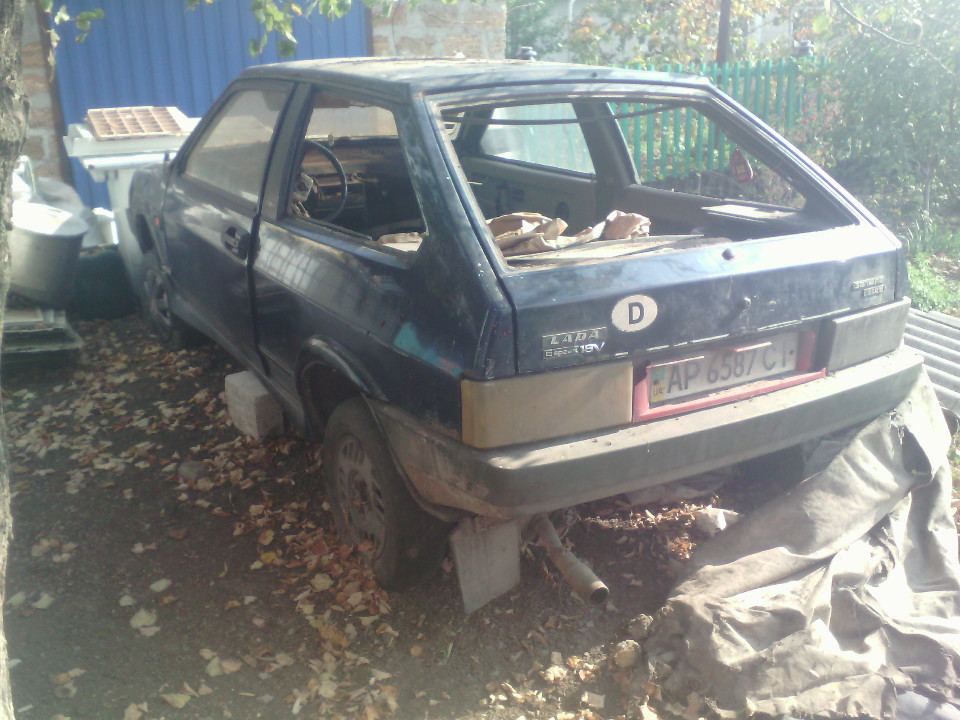 Легковий автомобіль ВАЗ 21083, державний номер АР6587СІ, 1991 року випуску, синього кольору, кузов №ХТА210830М0831294