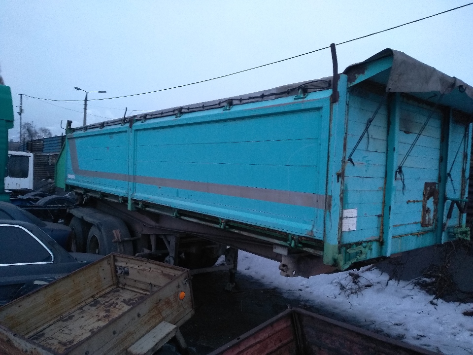 Н/причіп-самоскид-Е LANGENDORF SKA 24/28, державний номер АТ7975ХХ, 1990 року випуску, червоного кольору, шасі №15150