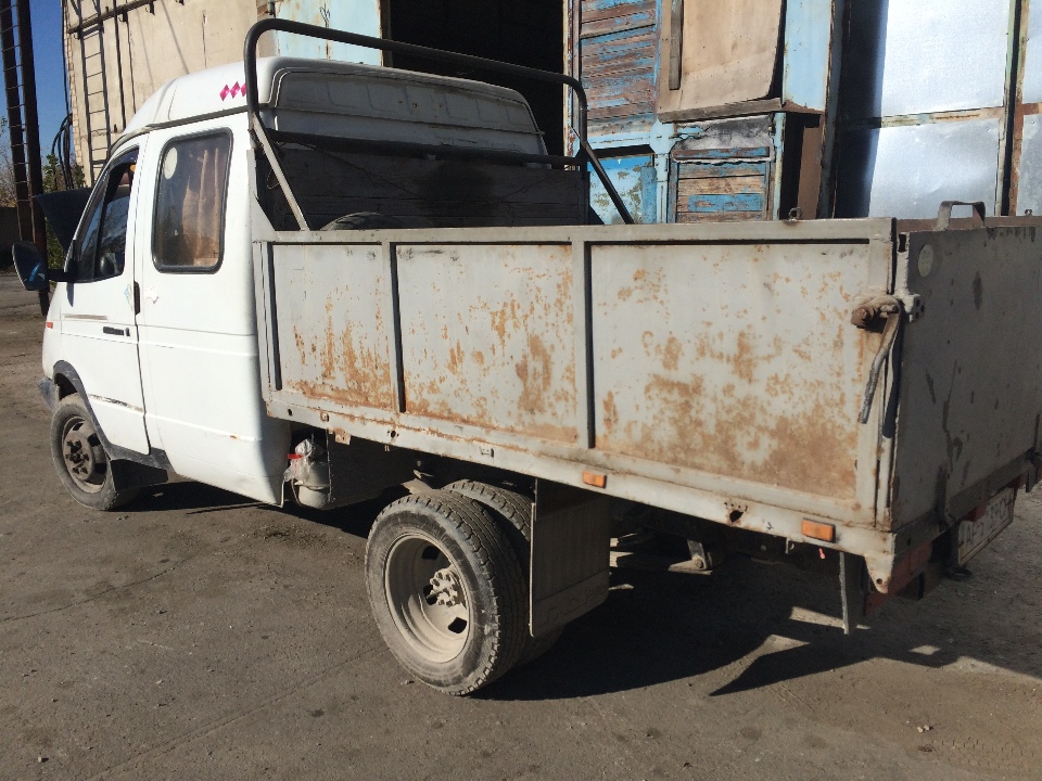 Бортовий малотонажний ГАЗ 33023, державний номер АР5139СН, 2002 року випуску, білого кольору, кузов (шасі, рама) №ХТН33023021857524 (33023021890143, 33023020017432)