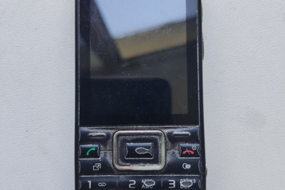 Мобільний телефон марки "Sony Ericsson"