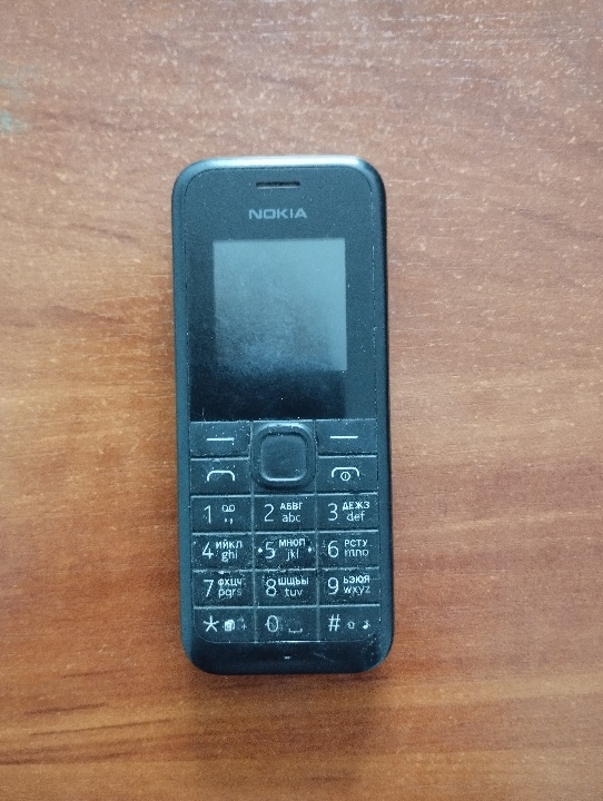 Мобільний телефон марки Nokia чорного кольору, бувший у користуванні, робочий стан не перевірявся