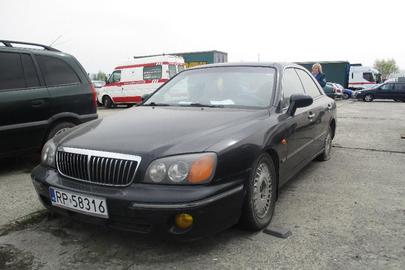 Транспортний засіб марки "Hyundai" модель "XG30", р.н. RP58316, №шасі KMHFU41DPYA040226, чорного кольору, 2000 року випуску, 2972 см.куб.
