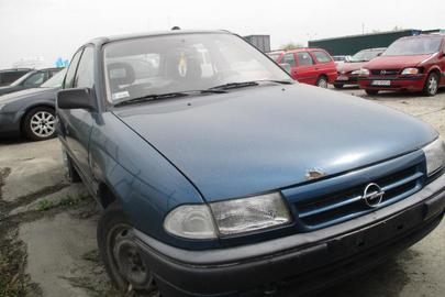 Транспортний засіб марки OPEL ASTRA, р.н. RJA06130, 1993 року випуску, №шасі W0L000058P5029184, зеленого кольору, 1389 см.куб., бензин