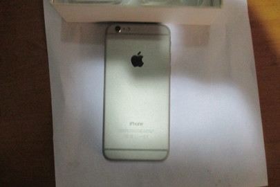 Мобільний телефон Apple iPhone 6 silver, 64Gb, IMEI телефона: 352431199733601, IMEI корпуса телефона: 359326063153685, бувший в користуванні