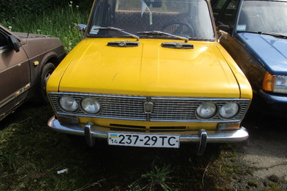 Транспортний засіб марки ВАЗ 2103, №куз. 21030321225, днз 23729ТС, жовтого кольору, 1975 року випуску