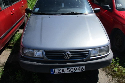 Транспортний засіб марки "Volkswagen Passat", реєстраційний номер LZA50946, 1994 року випуску, 1896 см.куб., дизель, №куз. WVWZZZ3AZRE139586