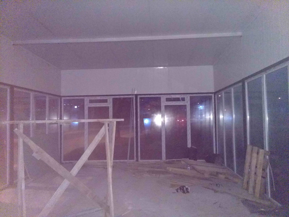 Нежитлова будівля літ. 