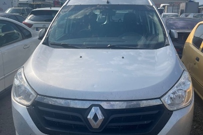 Легковий автомобіль марки RENAULT, модель DOKKER, державний номер АА8167МА, VIN VF10SRAW453484066, 2015 року випуску, колір сірий